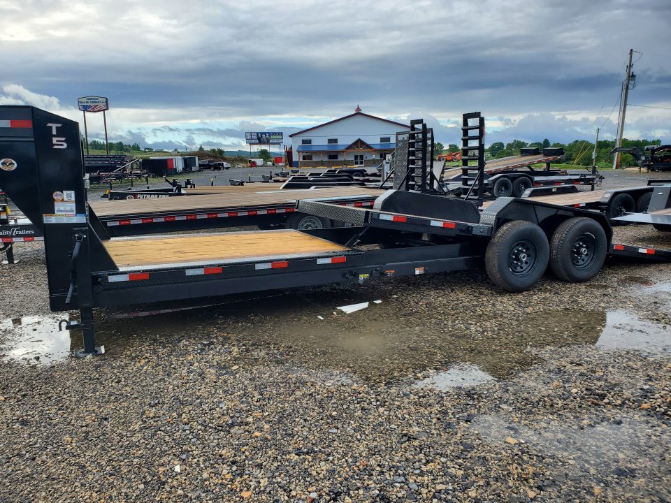 New 2026 Delco Trailers Gooseneck Equipment Tilt / 14,000 GVWR / 83"x24' (8' Stationary)