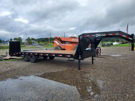 New 2027 Delco Trailers Gooseneck Deckover / 14,000 GVWR / 102"x25' / Monster Ramps