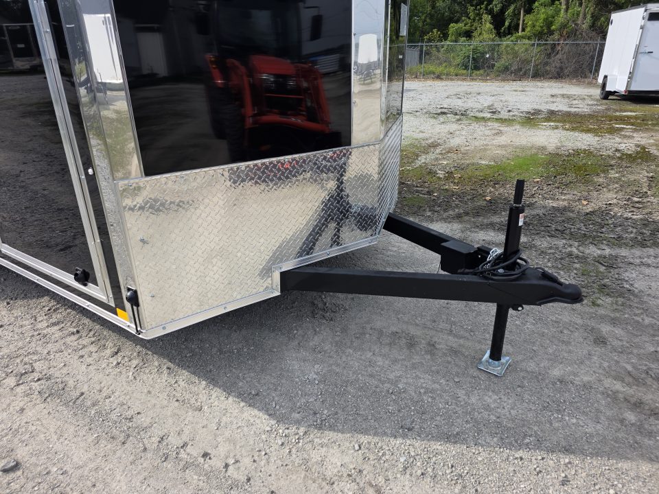 2027 Formula Trailers photo 2