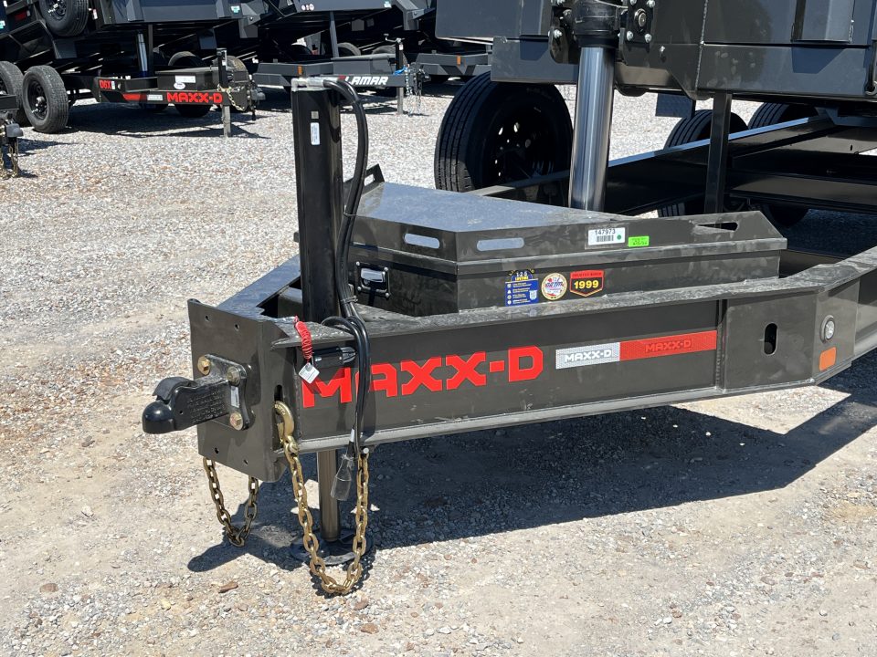 New 2027 MAXXD Dump Trailer | 16' x 83" | 21K GVWR