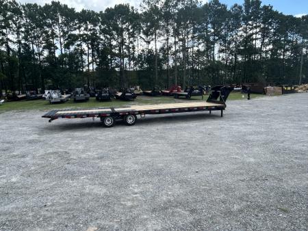 New 2027 Diamond C FMAX212 Hydraulic Dovetail 35ft (23ft+12ft) 12K Axles, #17,170lbs Payload