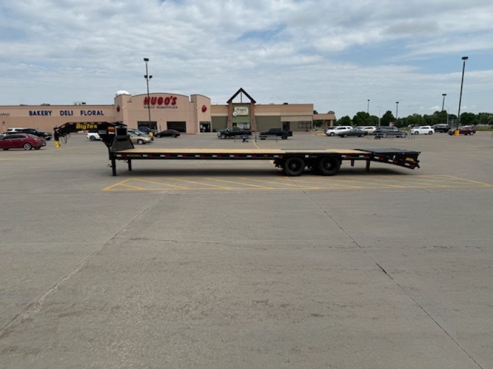 New 2027 Big Tex Trailers 25GN-35D5A-MRBK Gooseneck Bodies