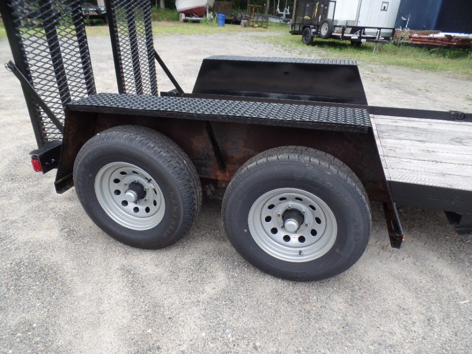 Re-manufactured 2027 Cross Country Manufacturing 6X10 Scissor Lift / Skid Steer 9,990 GVWR Equipment Trailer