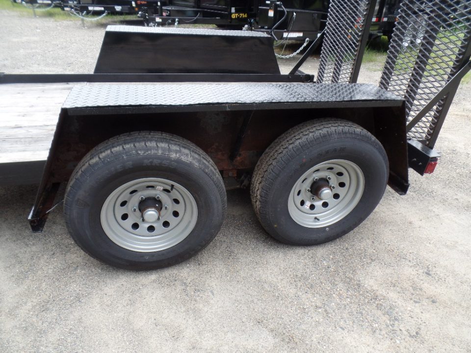 Re-manufactured 2027 Cross Country Manufacturing 6X10 Scissor Lift / Skid Steer 9,990 GVWR Equipment Trailer