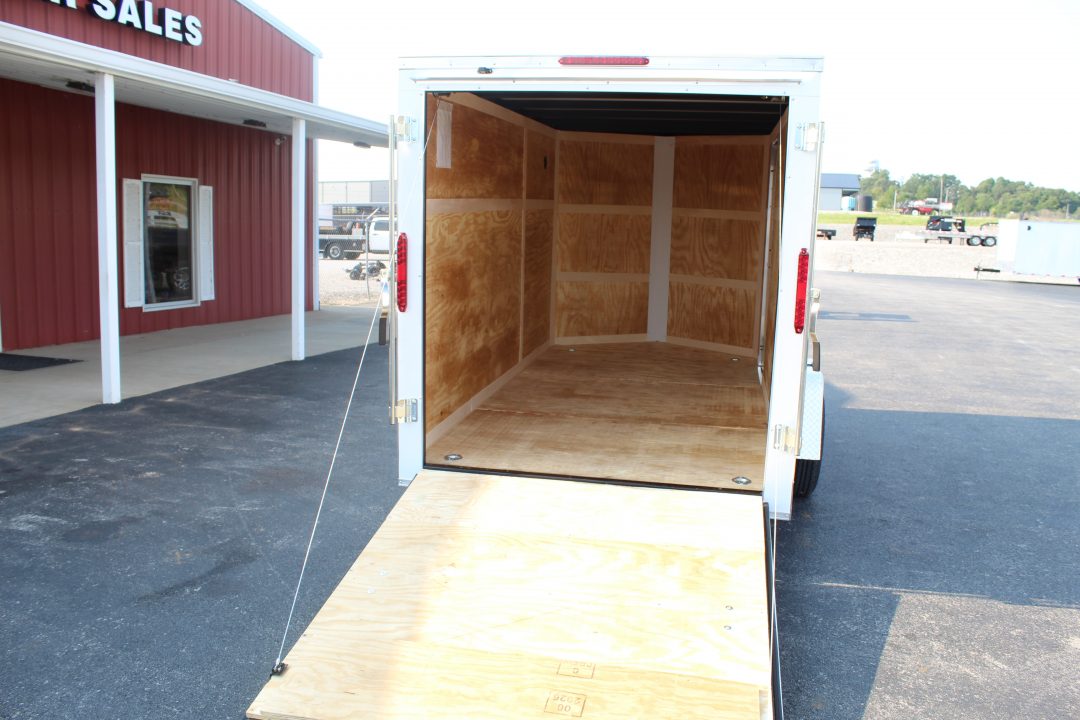 New 2027 Homesteader Trailer INTREPID Cargo / Enclosed Trailer