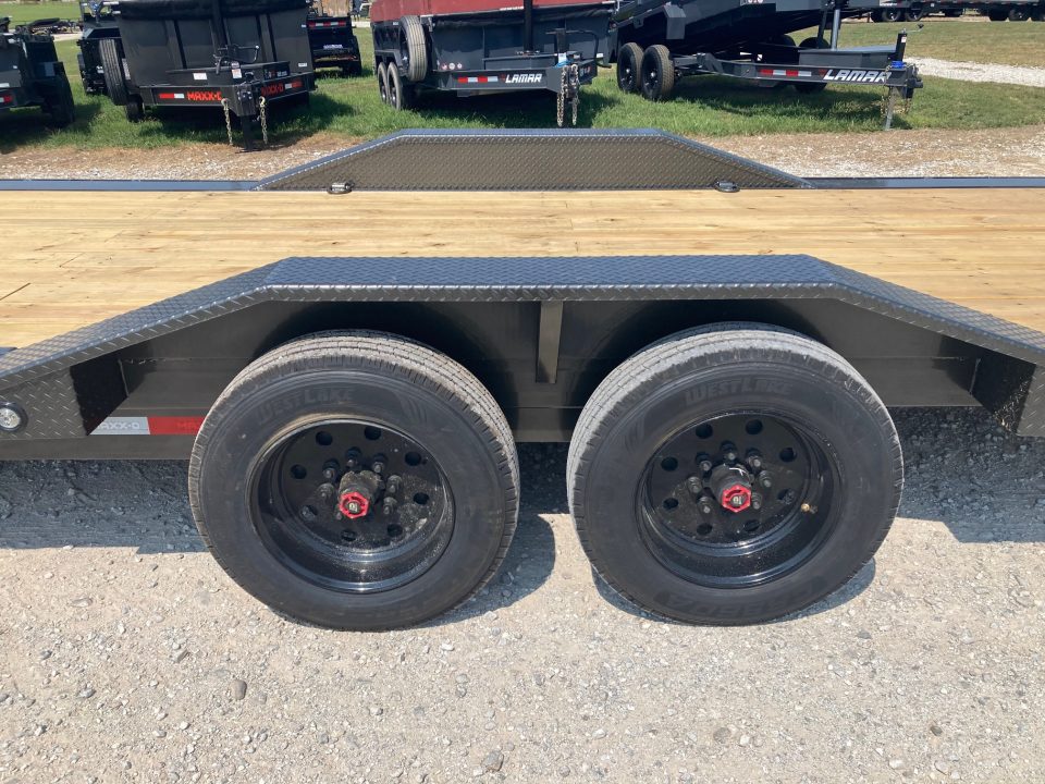 New 2027 MAXX-D 102X24 TANDEM 17.5K FULL TILT W/ HYDROJACKS, DRIVE OVER FENDERS & WIRELESS REMOTE Tilt Trailer