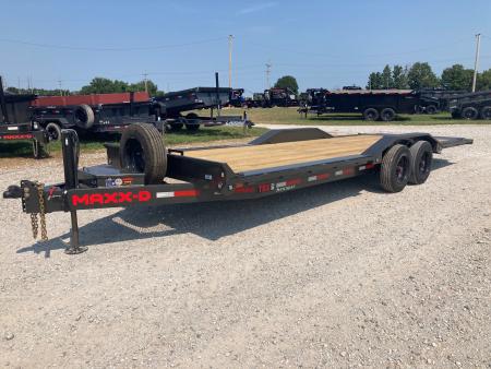 New 2027 MAXX-D 102X24 TANDEM 17.5K FULL TILT W/ HYDROJACKS, DRIVE OVER FENDERS & WIRELESS REMOTE Tilt Trailer