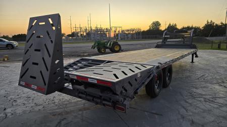 New 2025 Horizon Trailers FTZ 26' x 102" x 34" GN 15,700LBS Deckover Trailer