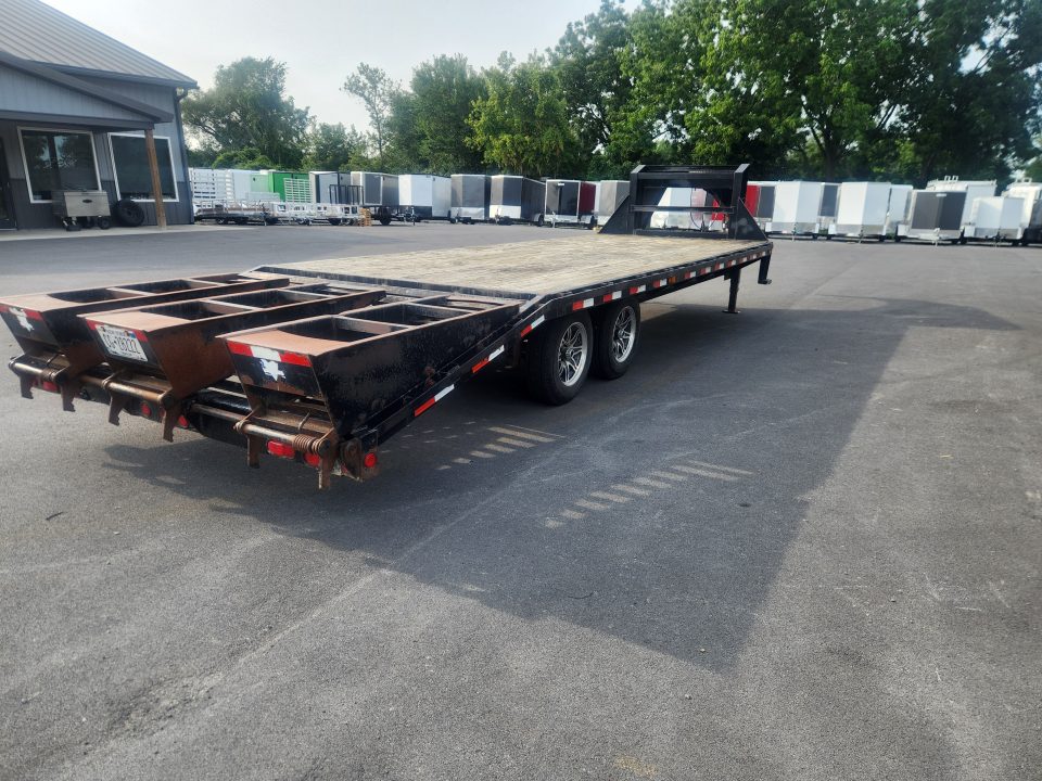Used 2006 PJ Trailers DECKOVER EQUIPMENT Equipment Trailer