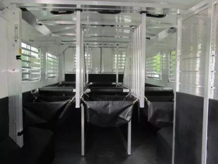 New 4-Star Trailers 6 Horse Head to Head with Dressing Room Horse Trailer