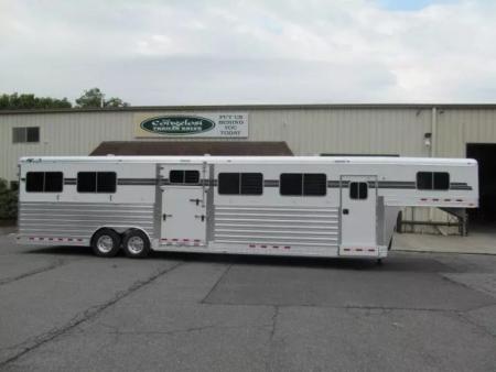 New 4-Star Trailers 6 Horse Head to Head with Dressing Room Horse Trailer