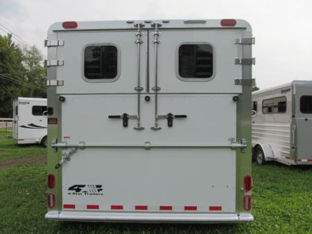 New 4-Star Trailers 6 Horse Head to Head with Dressing Room Horse Trailer