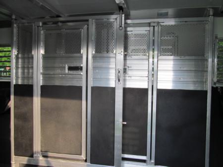 New 4-Star Trailers 6 Horse Head to Head with Dressing Room Horse Trailer