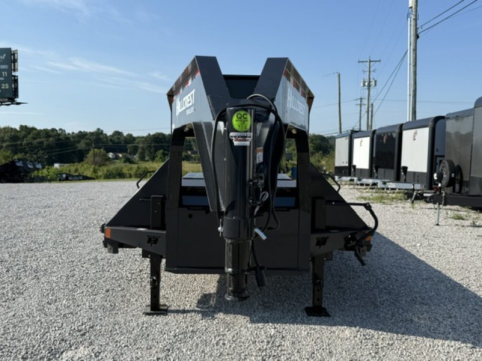 New HillCrest Gooseneck 20+5 25.9 W/ Max Ramp