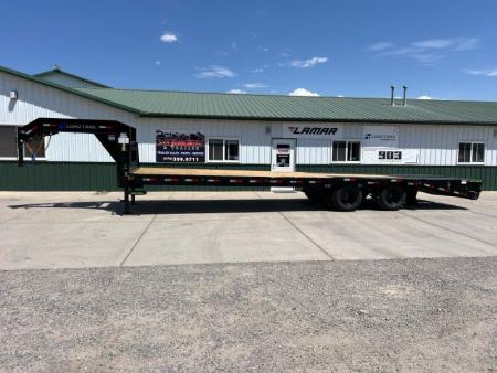 New 2027 Load Trail 102 x30' GN Low Pro Gooseneck Bodies