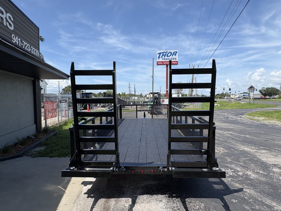 2026 Covered Wagon photo 5
