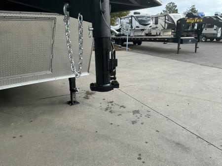 New 2027 H&H Trailers 8.5x24CRCHGNV-140 Cargo / Enclosed Trailer