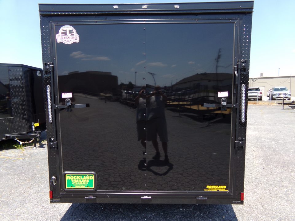 2027 Titanium photo 6