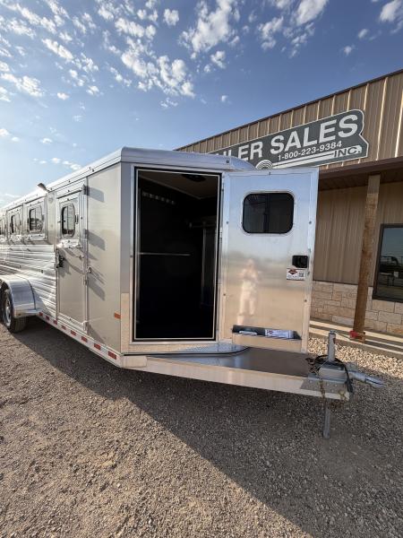 New 2027 Hart Trailer LOWPROEXPO 8 PEN BH Stock / Stock Combo Trailer