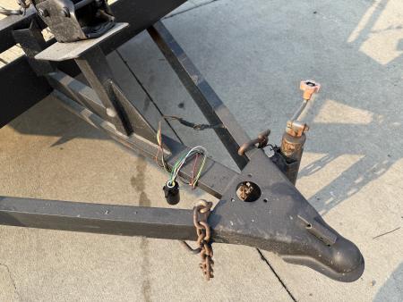 Used 1997 Dressen 18 foot flatbed trailer 2-5200 lb axles 10k