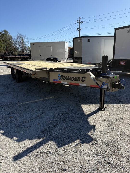 New 2027 Diamond C 8.5x22 Equipment, Full Bed Power Tilt, 23K GVWR DET 210