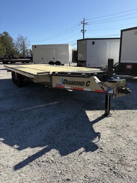 New 2027 Diamond C 8.5x22 Equipment, Full Bed Power Tilt, 23K GVWR DET 210