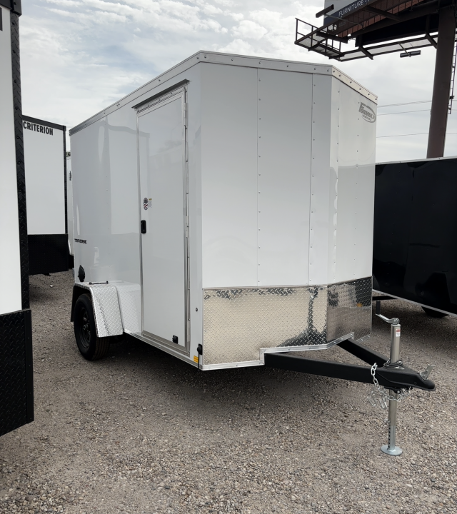2027 Formula Trailers KF-DX7210-03 photo 2
