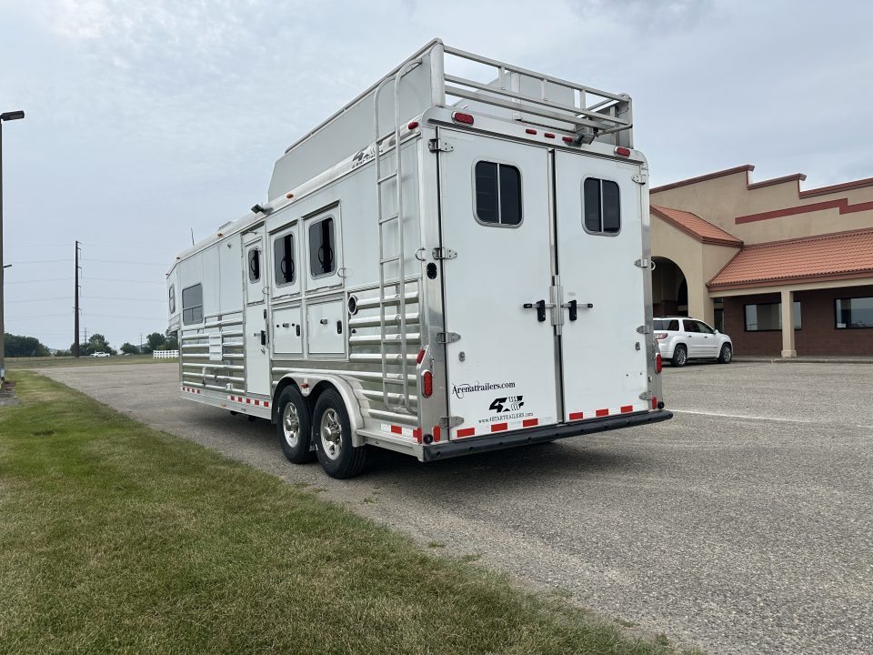 Used 2014 4-Star Trailers 3H 11' Trail Boss LQ Horse Trailer