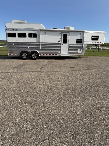 Used 2014 4-Star Trailers 3H 11' Trail Boss LQ Horse Trailer
