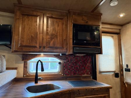 Used 2014 4-Star Trailers 3H 11' Trail Boss LQ Horse Trailer