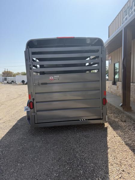 Used 2022 WW 2 HORSE Horse Trailer