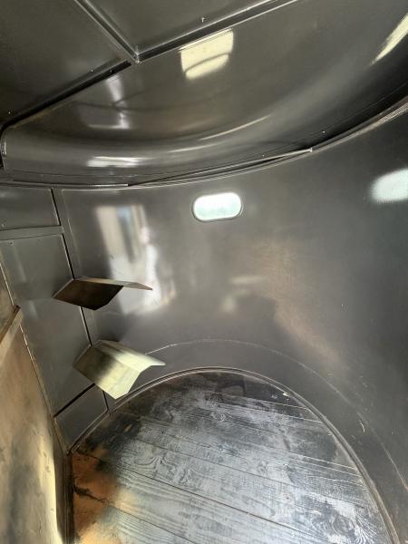 Used 2022 WW 2 HORSE Horse Trailer