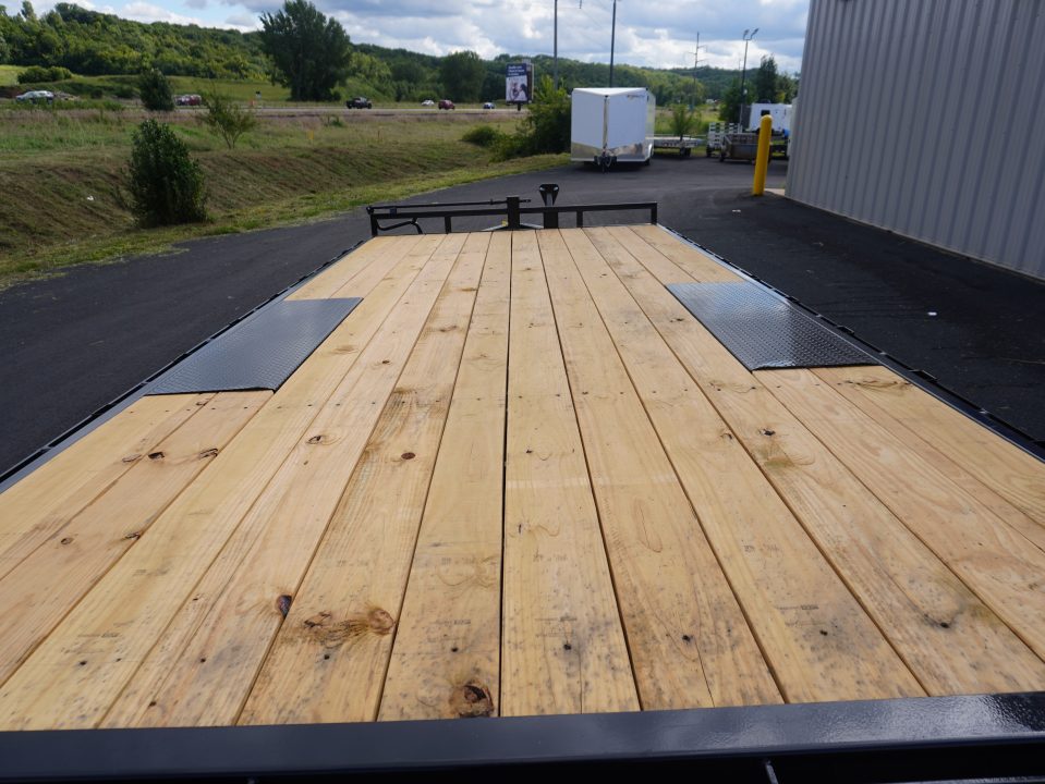 New 2027 PJ Trailers 102"x20' Deckover Trailer