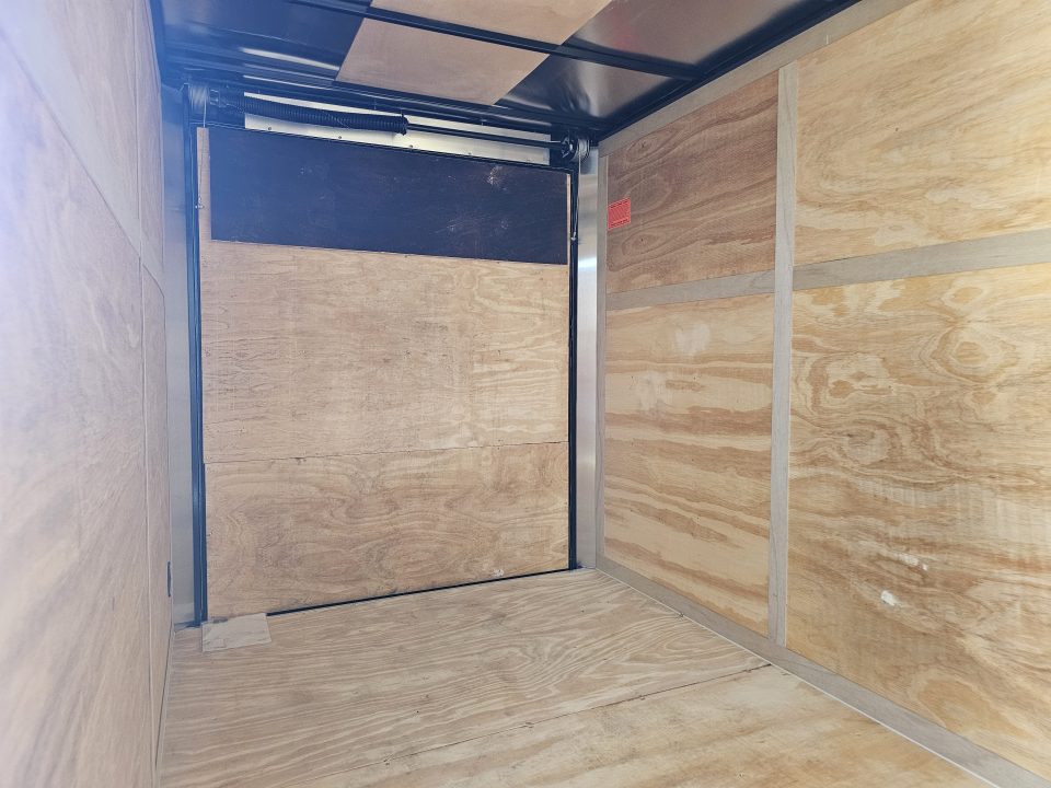 New 2027 Continental Cargo 6X12 Cargo / Enclosed Trailer