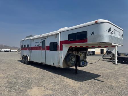 Used 1998 Charmac Trailers 3H LQ Horse Trailer