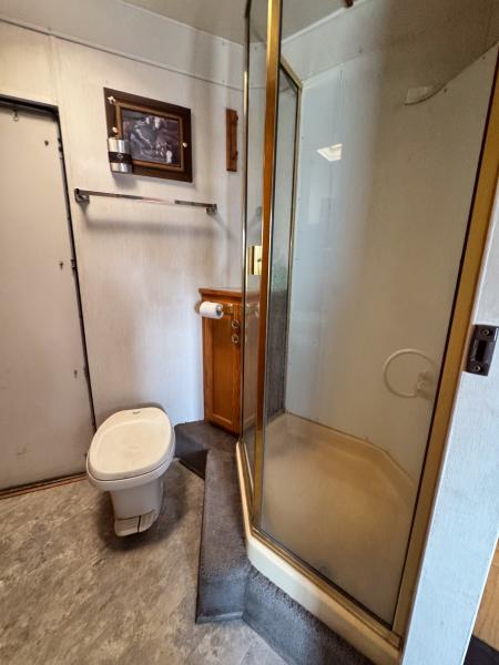 Used 1998 Charmac Trailers 3H LQ Horse Trailer
