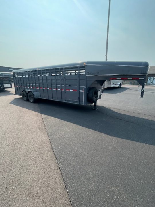 New 2027 Circle D 6'8x24 Stock / Stock Combo Trailer