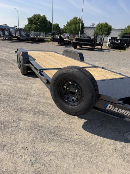 New 2027 Diamond C Trailers HDT207L20X82 Tilt Trailer
