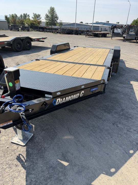 New 2027 Diamond C Trailers HDT207L20X82 Tilt Trailer