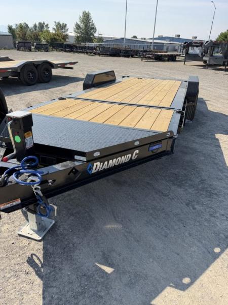 New 2027 Diamond C Trailers HDT207L20X82 Tilt Trailer