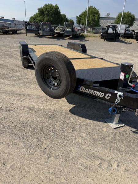 New 2027 Diamond C Trailers HDT207L20X82 Tilt Trailer