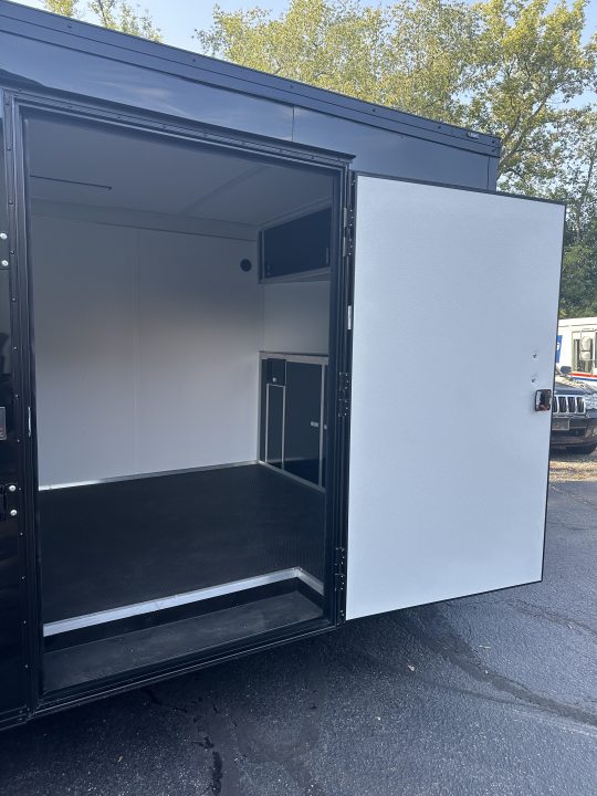 New 2027 Haulmark TS-V HEAT 8.5X24X7 with 7' Interior Height Car / Racing Trailer