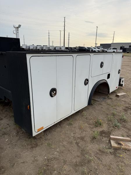 Used 2020 AUTO CRANE BODY 84  CA