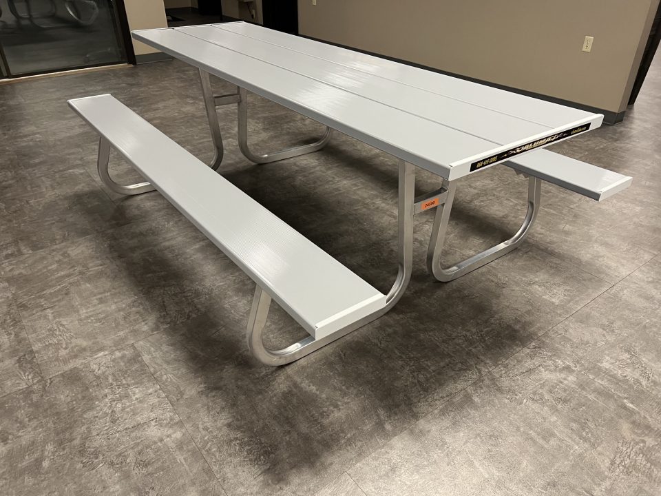 New 2026 Aluma 8' Picnic Table