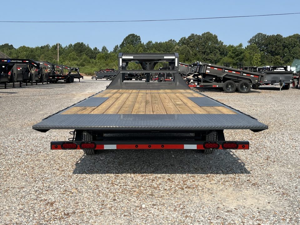 New 2027 Lamar Gooseneck Deckover Tilt | 102" x 24' 14K GVWR