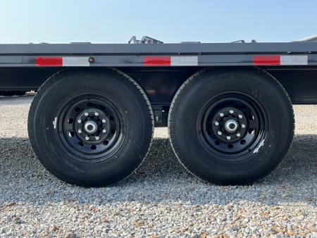 New 2027 Lamar Gooseneck Deckover Tilt | 102  x 24' 14K GVWR