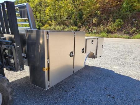 New Zimmerman Aluminum Gooseneck Service Body DRW 84" CA Cab and Chassis Advantage