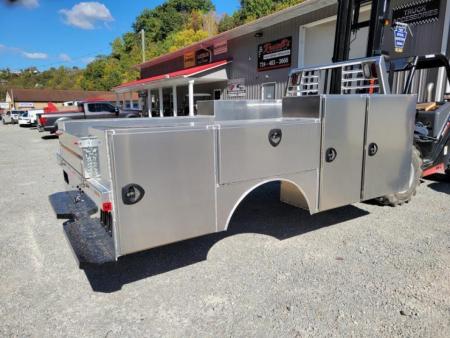 New Zimmerman Aluminum Gooseneck Service Body DRW 84" CA Cab and Chassis Advantage