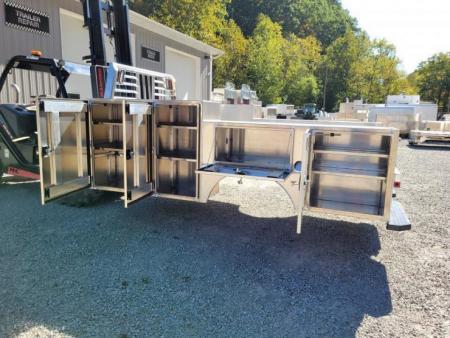 New Zimmerman Aluminum Gooseneck Service Body DRW 84" CA Cab and Chassis Advantage