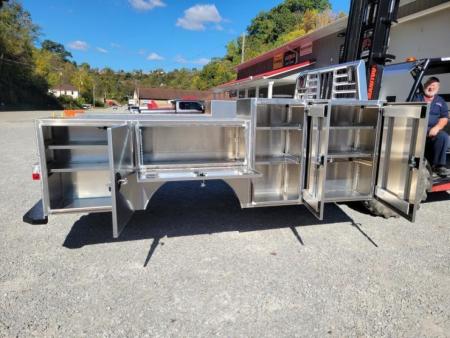 New Zimmerman Aluminum Gooseneck Service Body DRW 84" CA Cab and Chassis Advantage